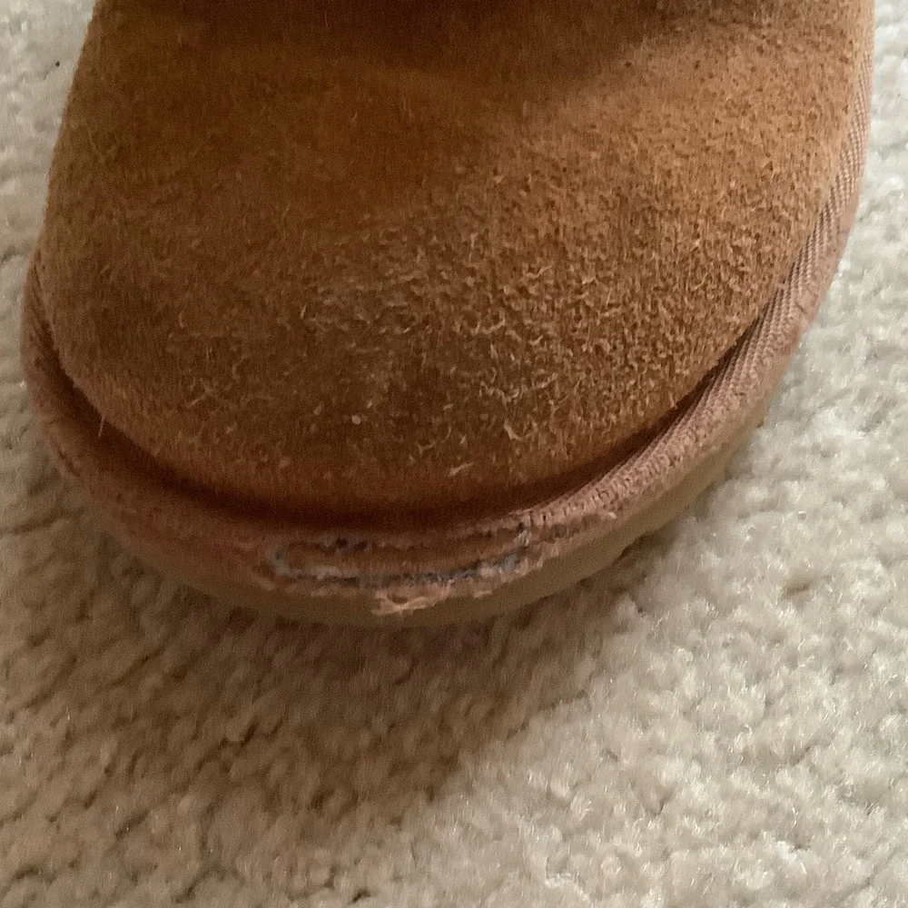 Used UGG Tan Shearling Buckle Boots
